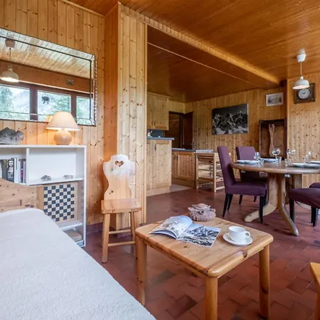 Overlooking The Mont Blanc Range Apartamento
